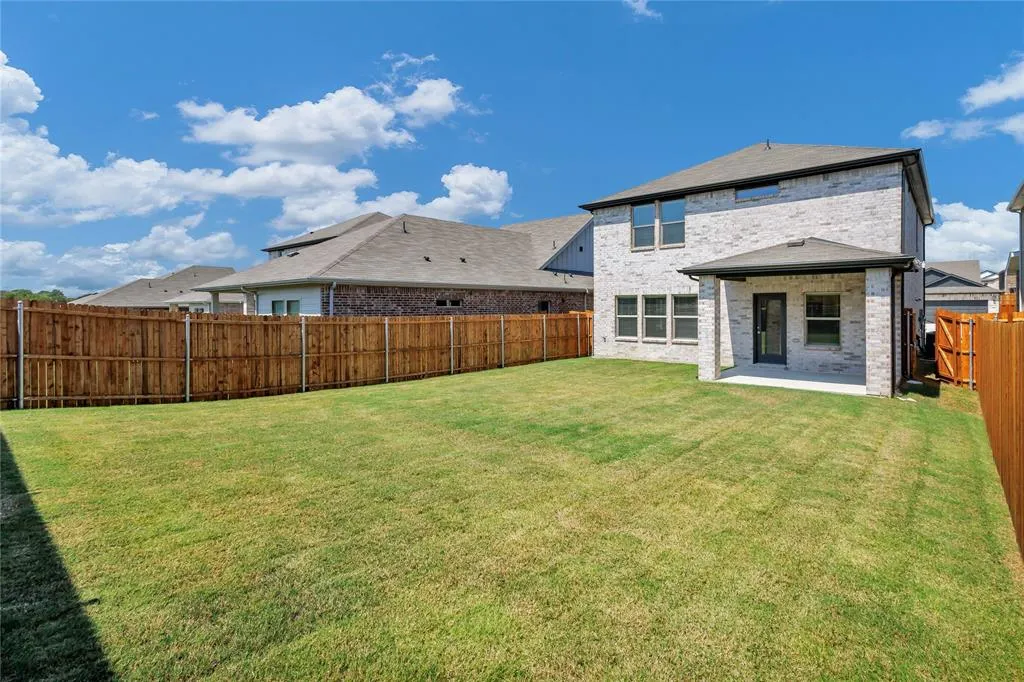 515 Ezra Lane