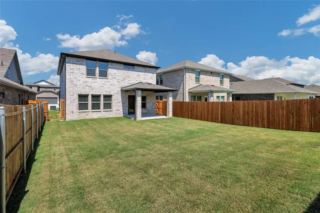 515 Ezra Lane