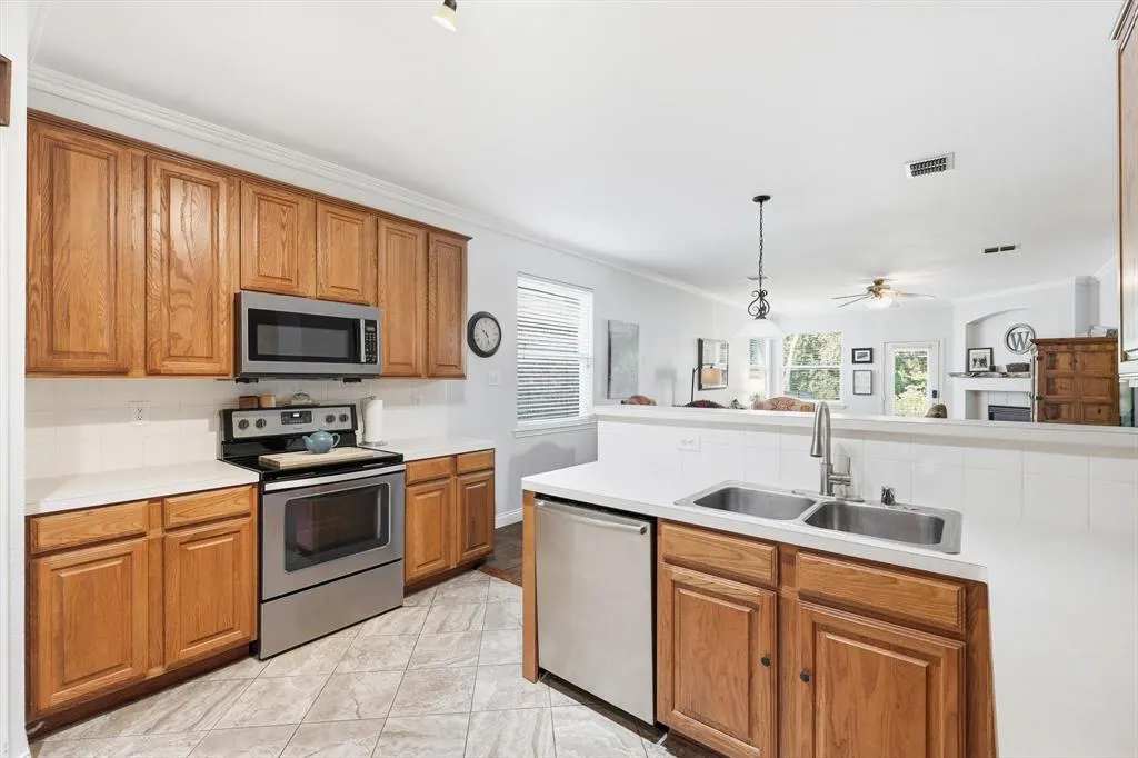 2604 Cypress Point Drive