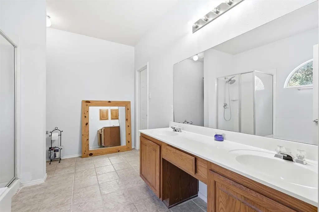 2604 Cypress Point Drive