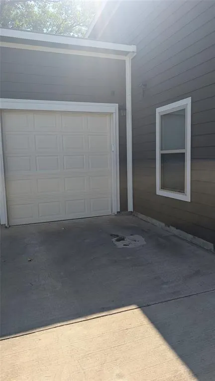 914 E Louisiana Avenue