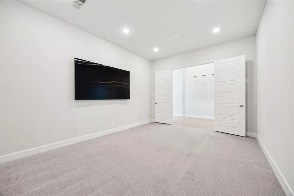 3516 Clairborne Drive