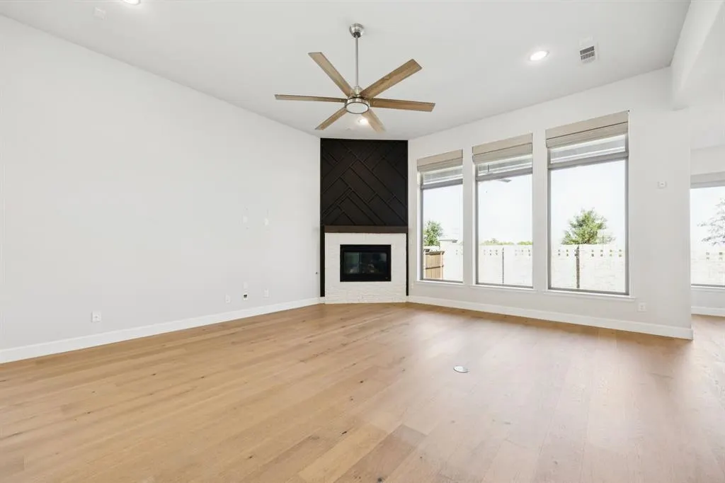 3516 Clairborne Drive