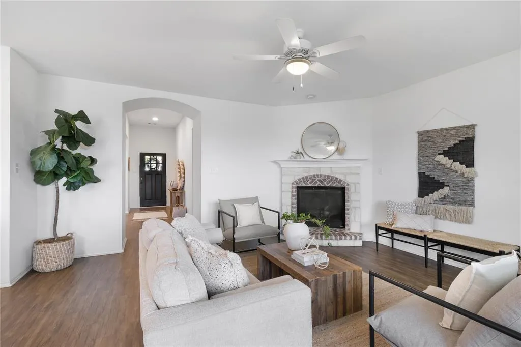 1808 Ranch Trail Road