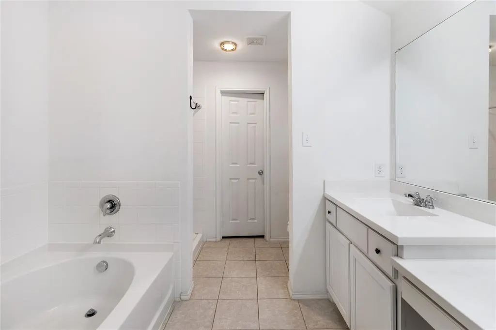 1808 Ranch Trail Road