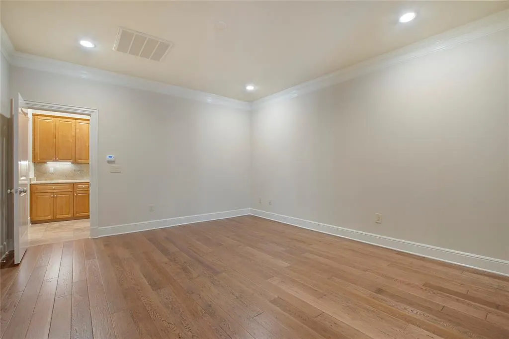 6405 Bandera Avenue, #3A