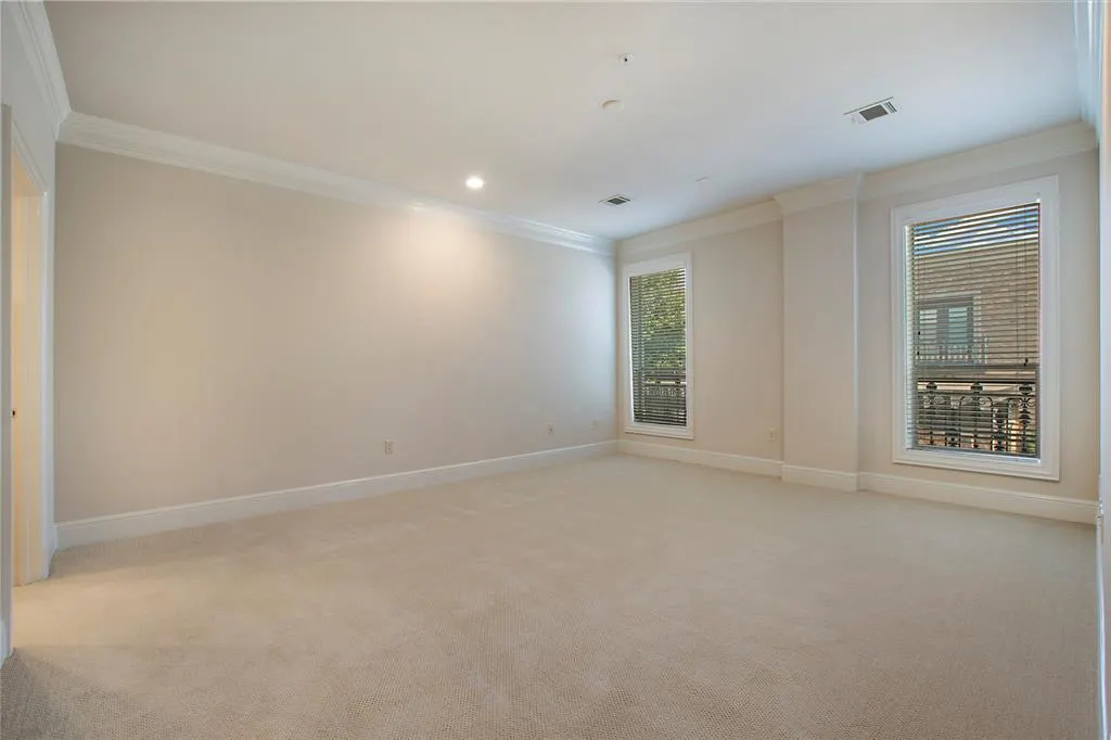 6405 Bandera Avenue, #3A