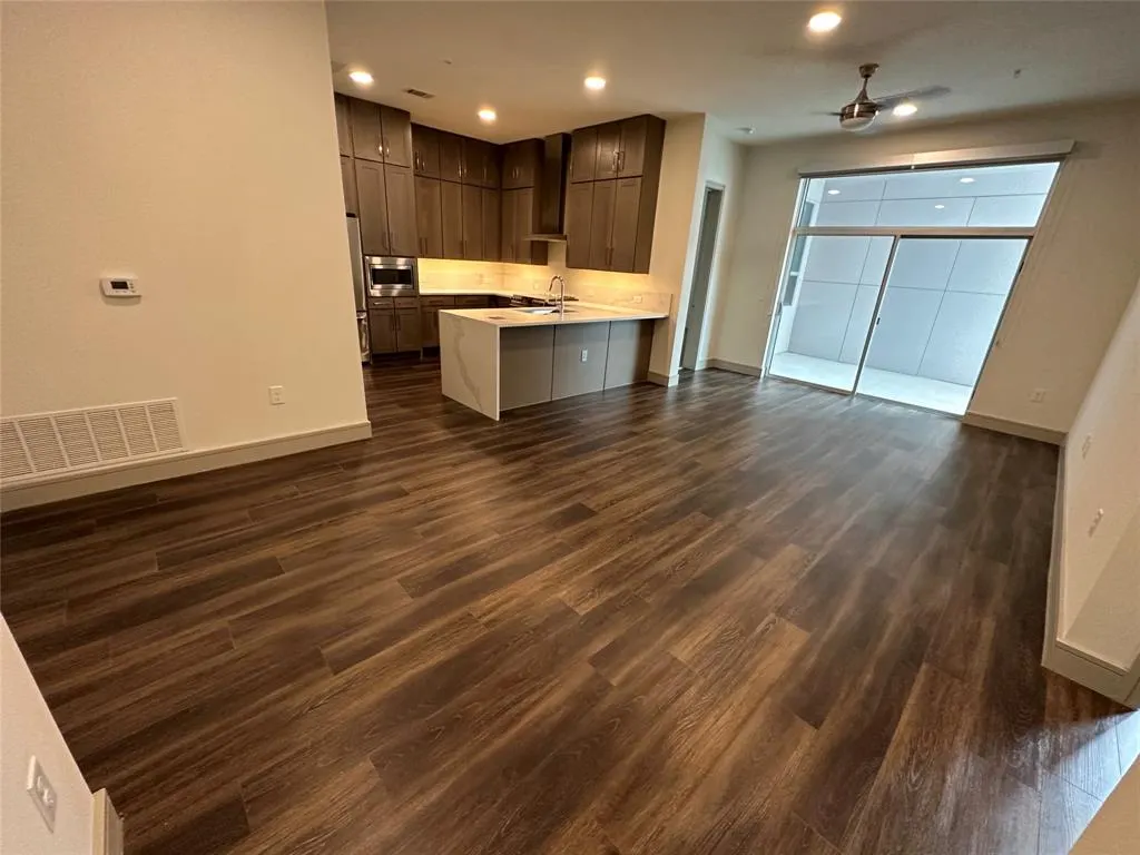 7850 Communications Parkway, #1229