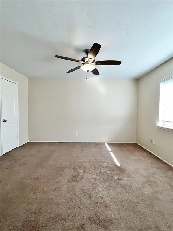 7132 Nutmeg Lane