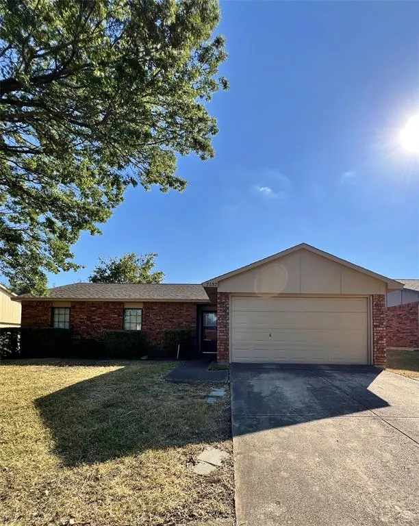 7132 Nutmeg Lane