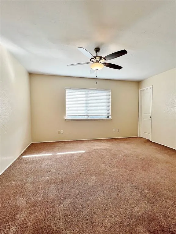 7132 Nutmeg Lane