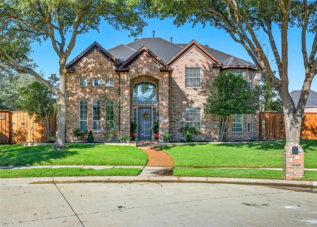 2100 Copperfield Court