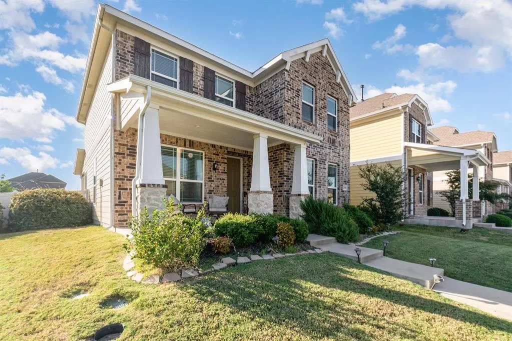 2305 Telfair Way