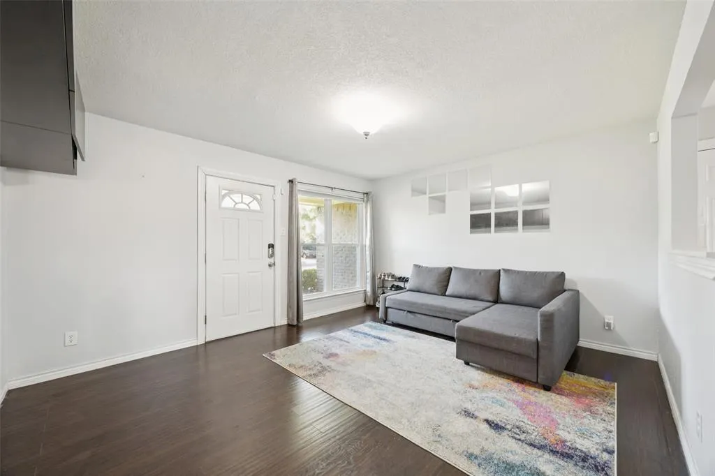 605 Fairview Drive