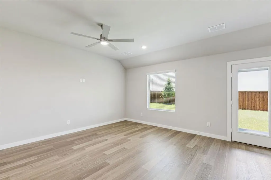 520 Regency Court