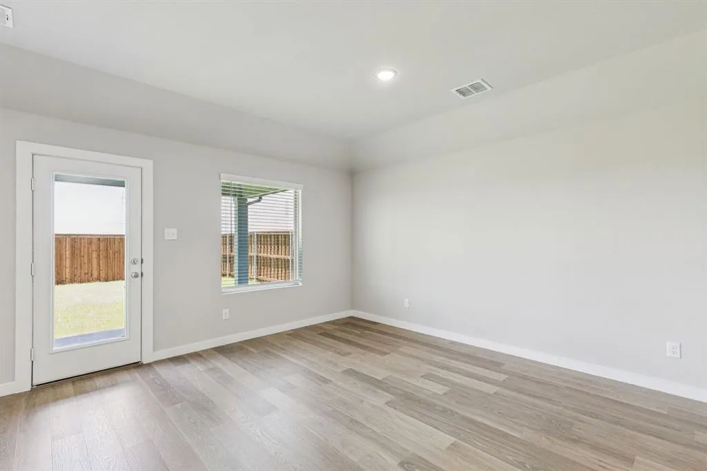 520 Regency Court
