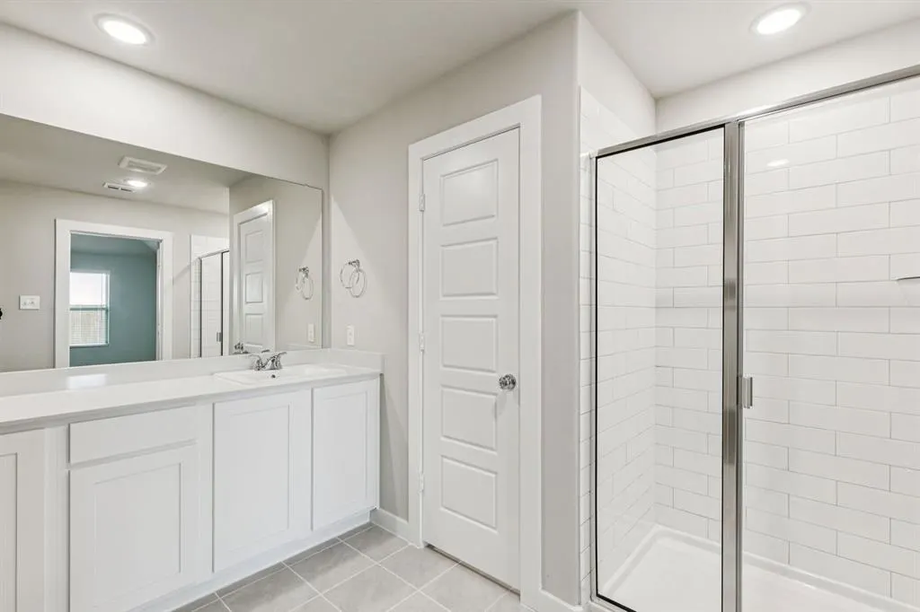520 Regency Court