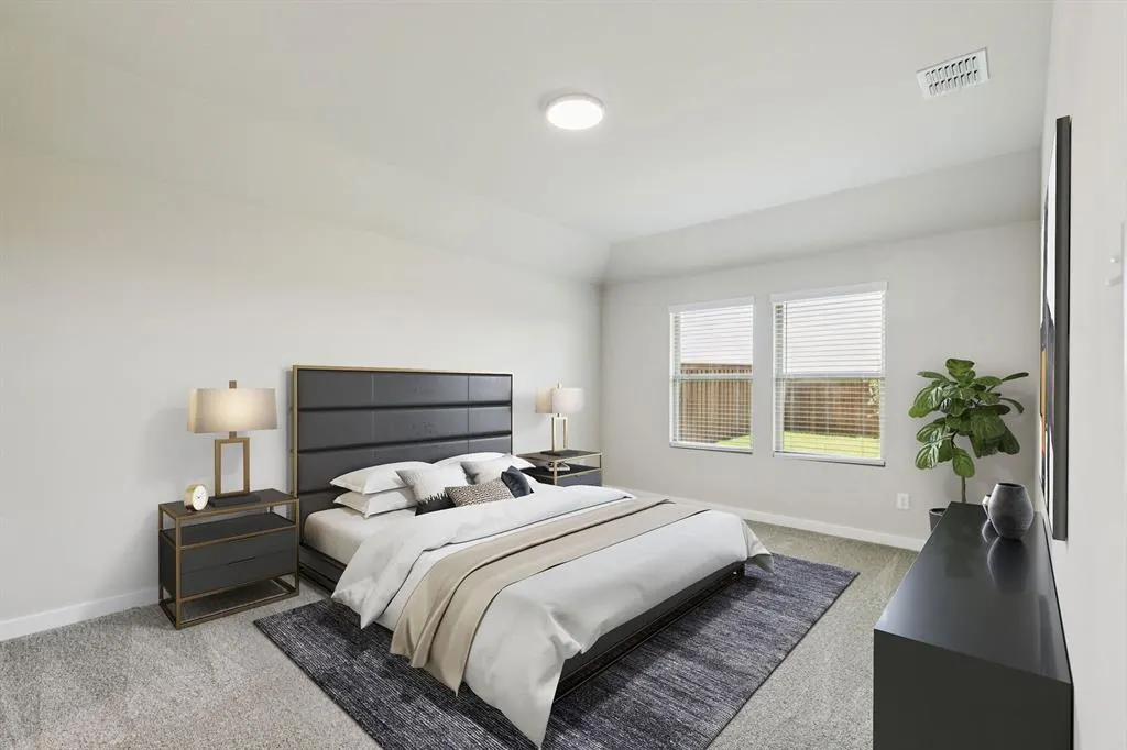 520 Regency Court