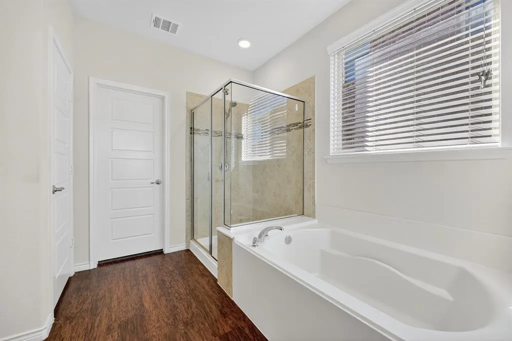 2209 Barx Drive