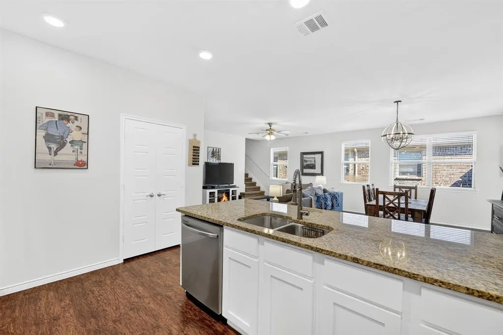 2209 Barx Drive