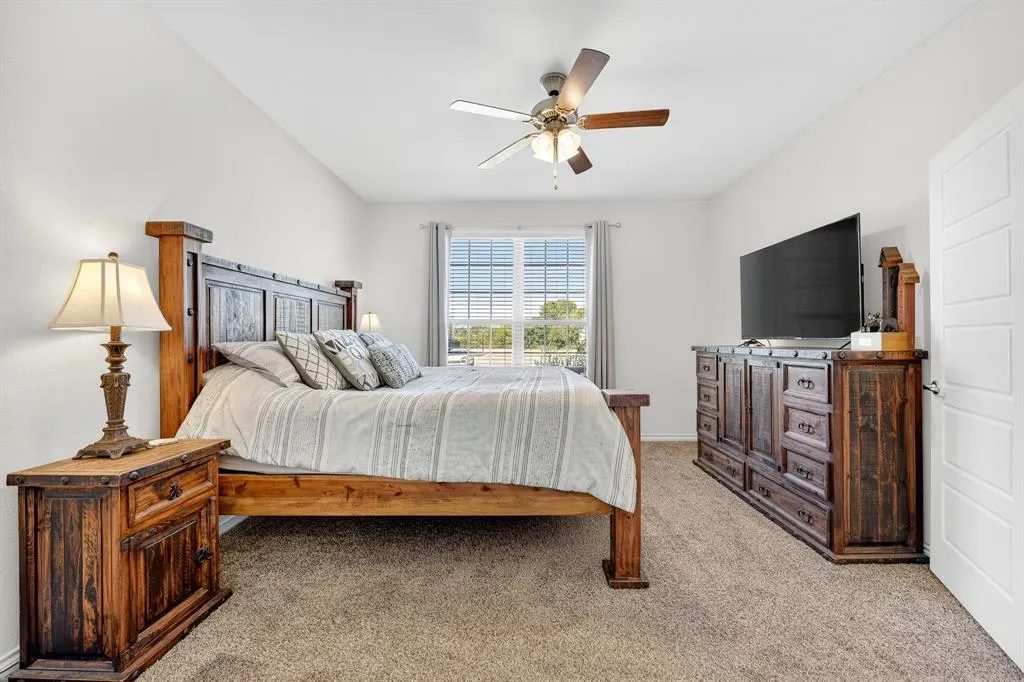 2209 Barx Drive