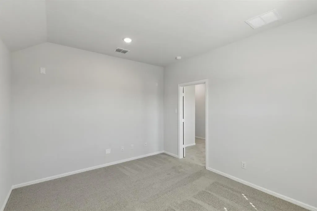524 Regency Court