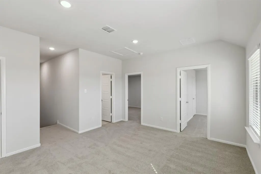 524 Regency Court