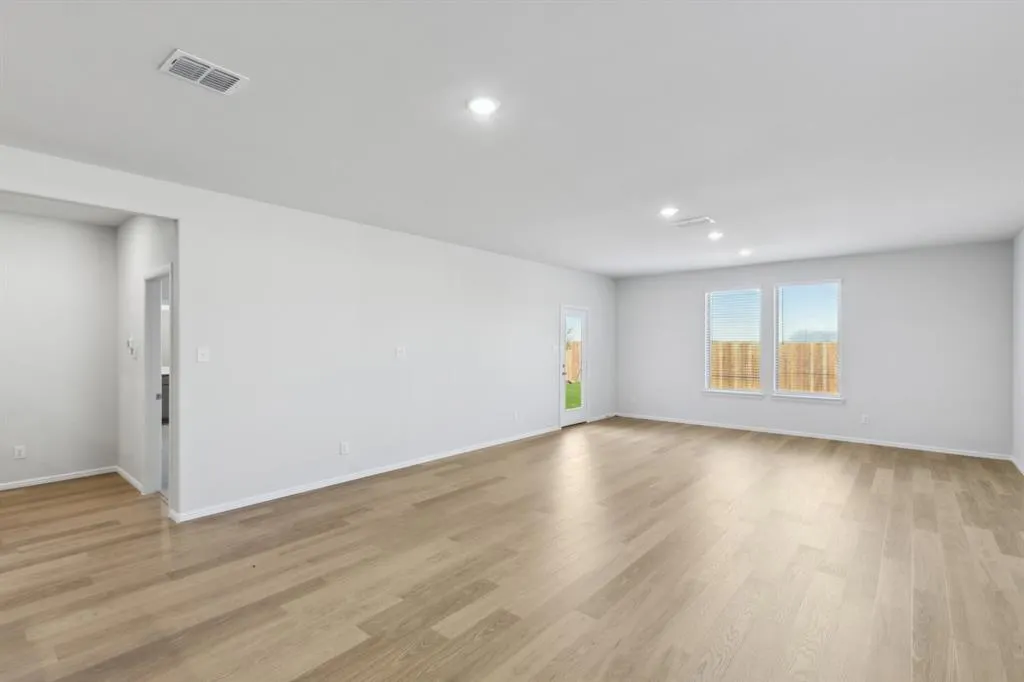 524 Regency Court