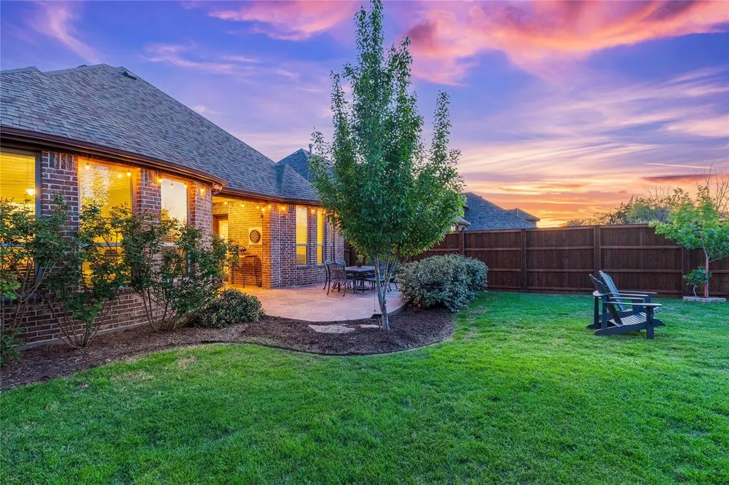 4020 Angelina Drive