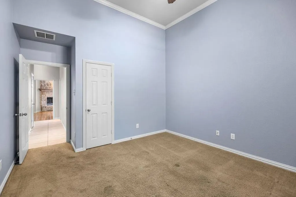 2900 Independence Drive