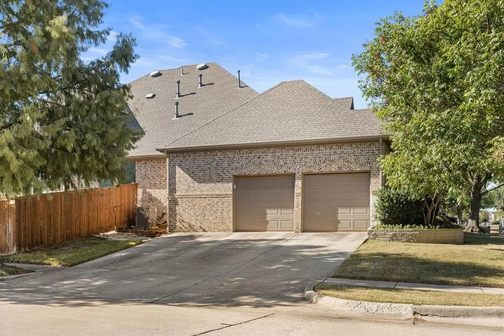 2900 Independence Drive