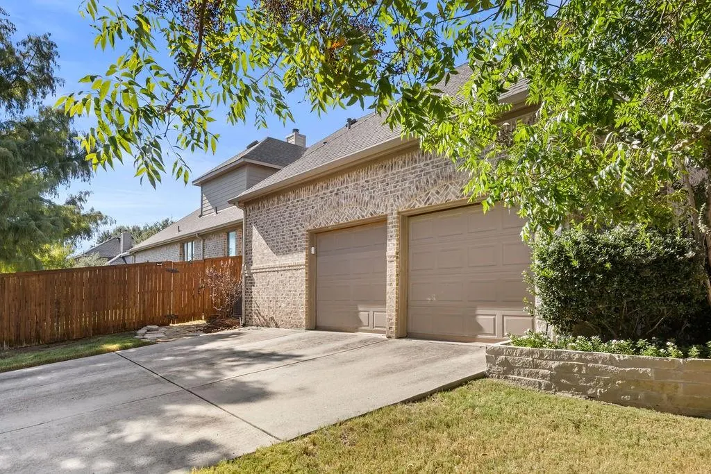 2900 Independence Drive