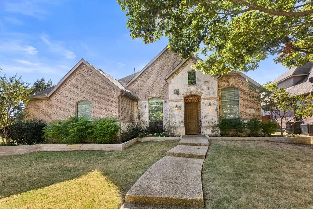 2900 Independence Drive
