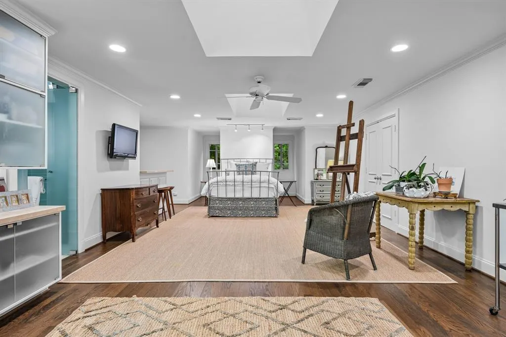 5349 Drane Drive