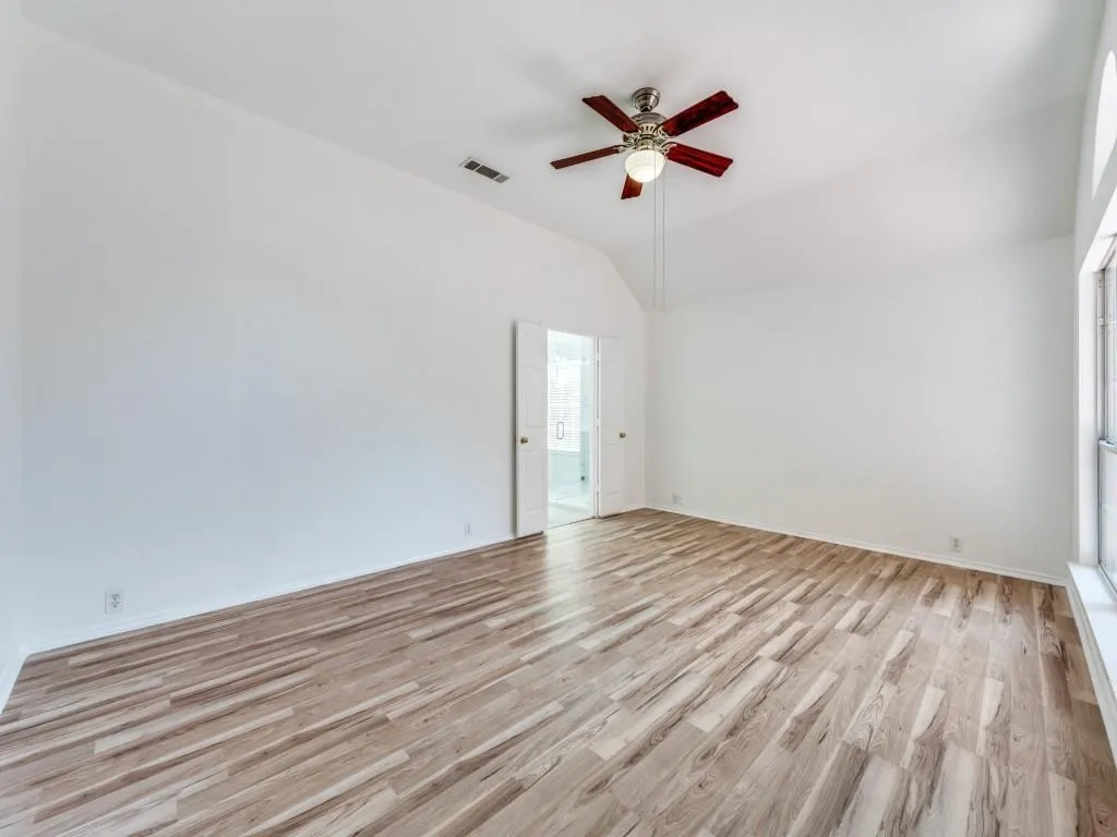 8724 Clearview Court
