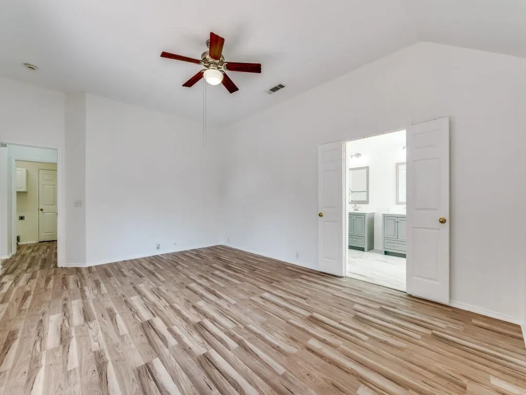 8724 Clearview Court