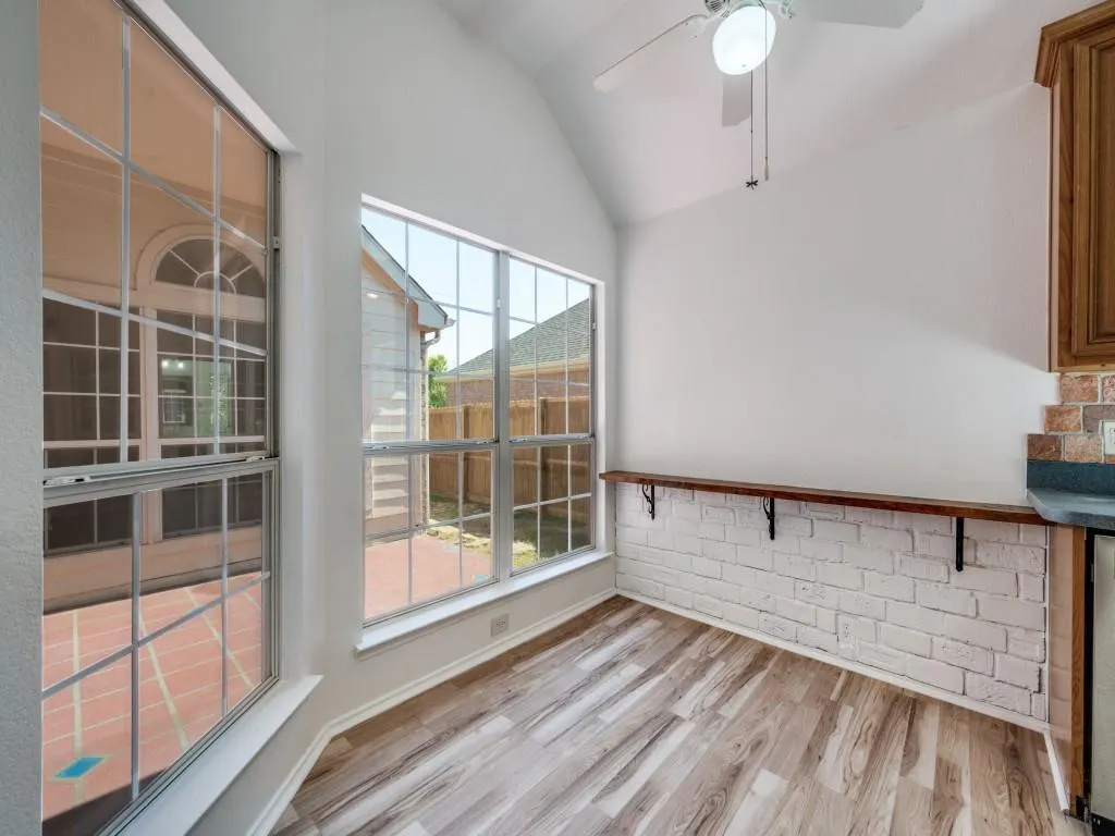 8724 Clearview Court
