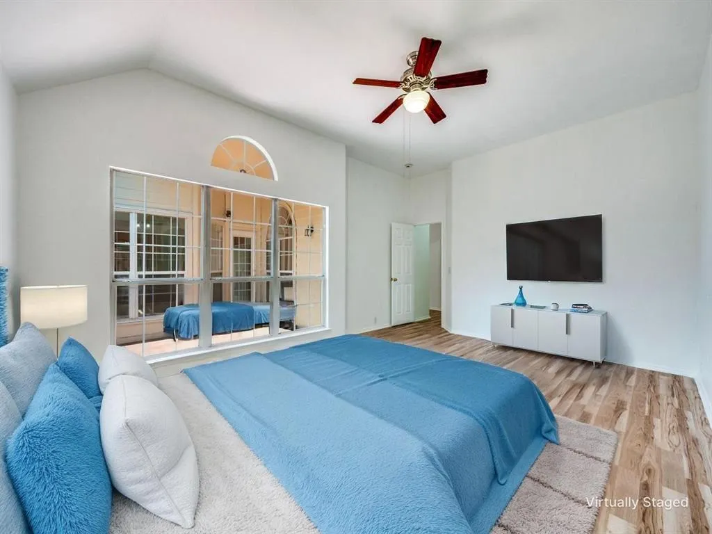 8724 Clearview Court