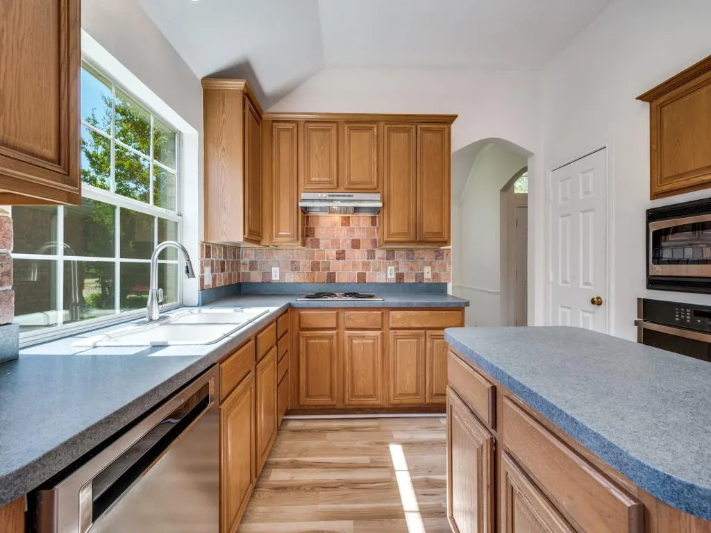 8724 Clearview Court