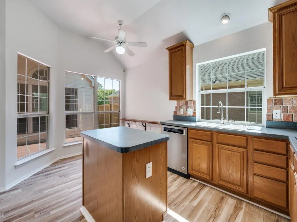 8724 Clearview Court