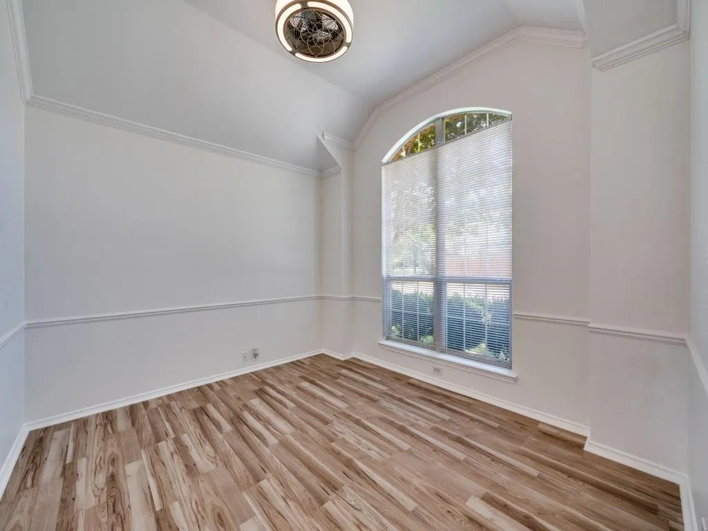 8724 Clearview Court