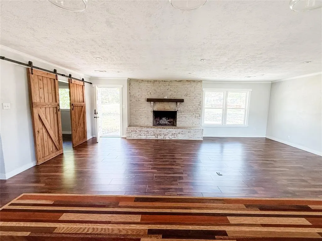 9014 Conway Road