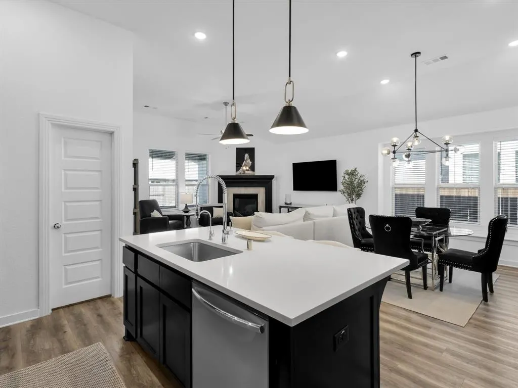 1913 Jumper Fields Drive