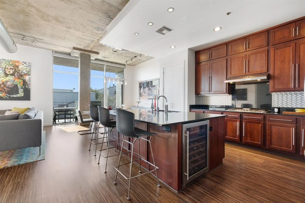 3030 Bryan Street, #308