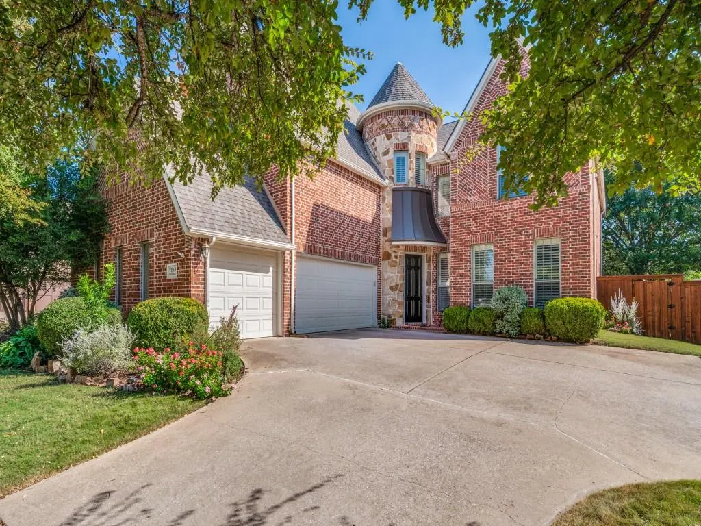 15630 Stonebridge Drive