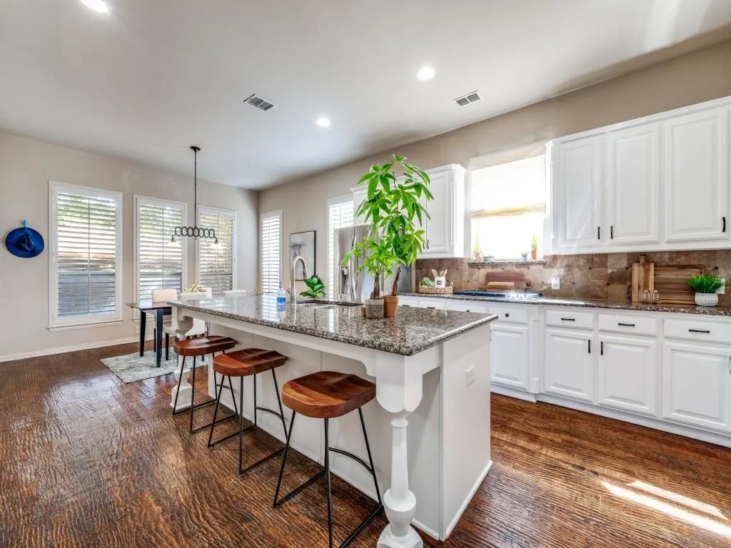 15630 Stonebridge Drive
