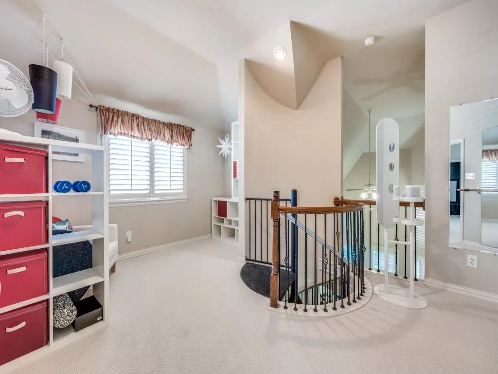 15630 Stonebridge Drive
