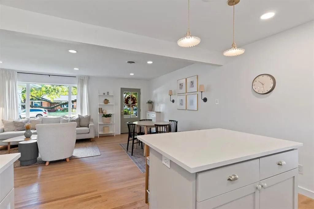 432 Rustic Circle