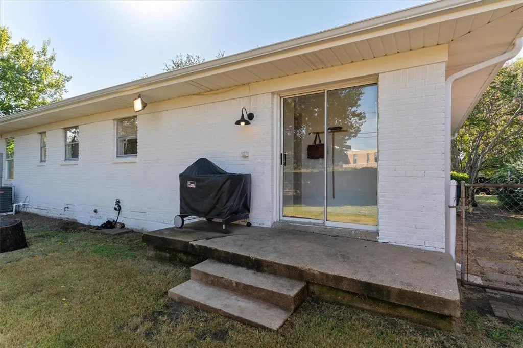 432 Rustic Circle