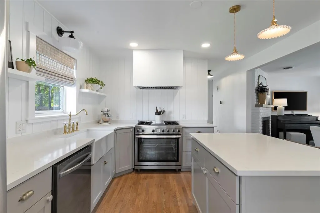 432 Rustic Circle